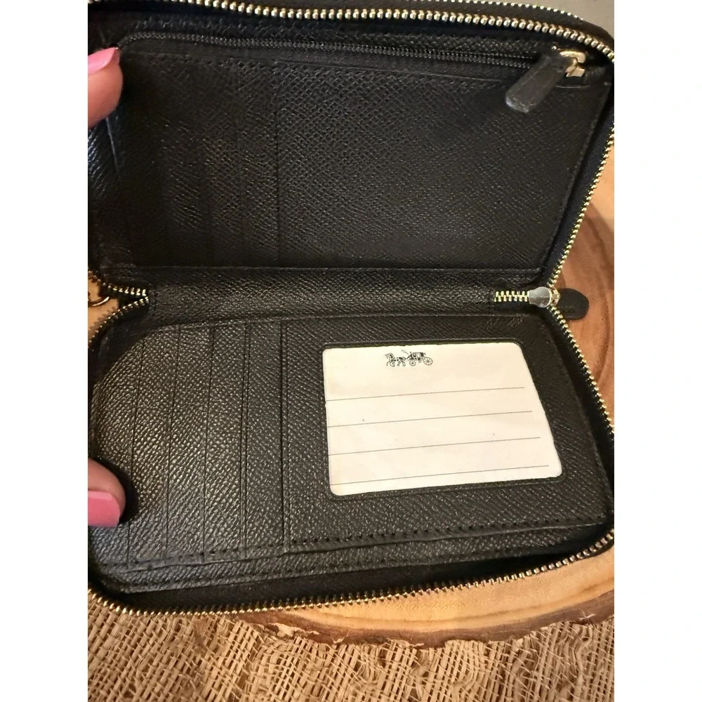 Coach Medium Id Zip Wallet In‎ Signature Canvas Black & Brown New 228$